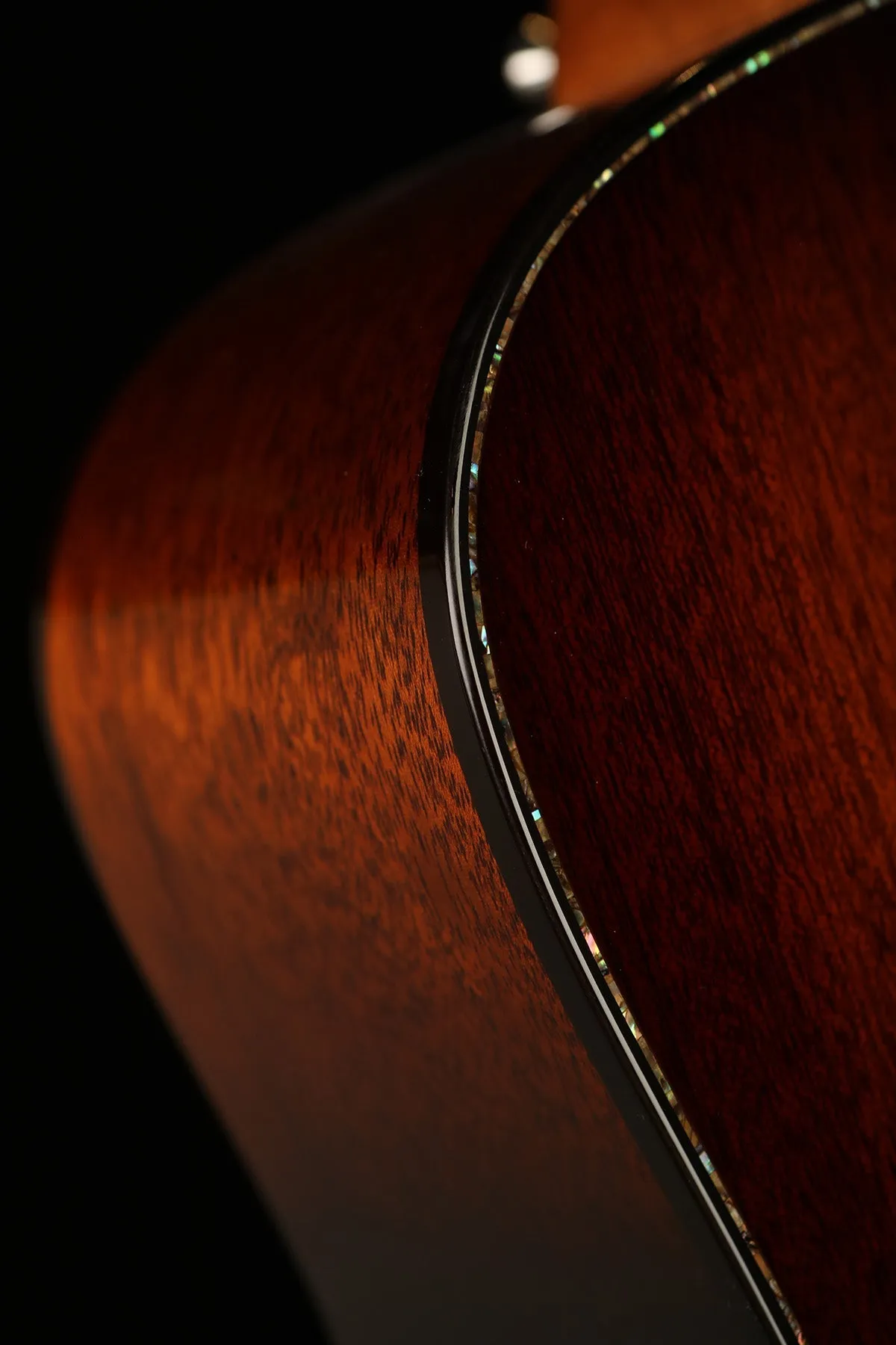 Alvarez Masterworks Dreadnought MDA66CE 'Shadowburst' Acoustic Electric Guitar