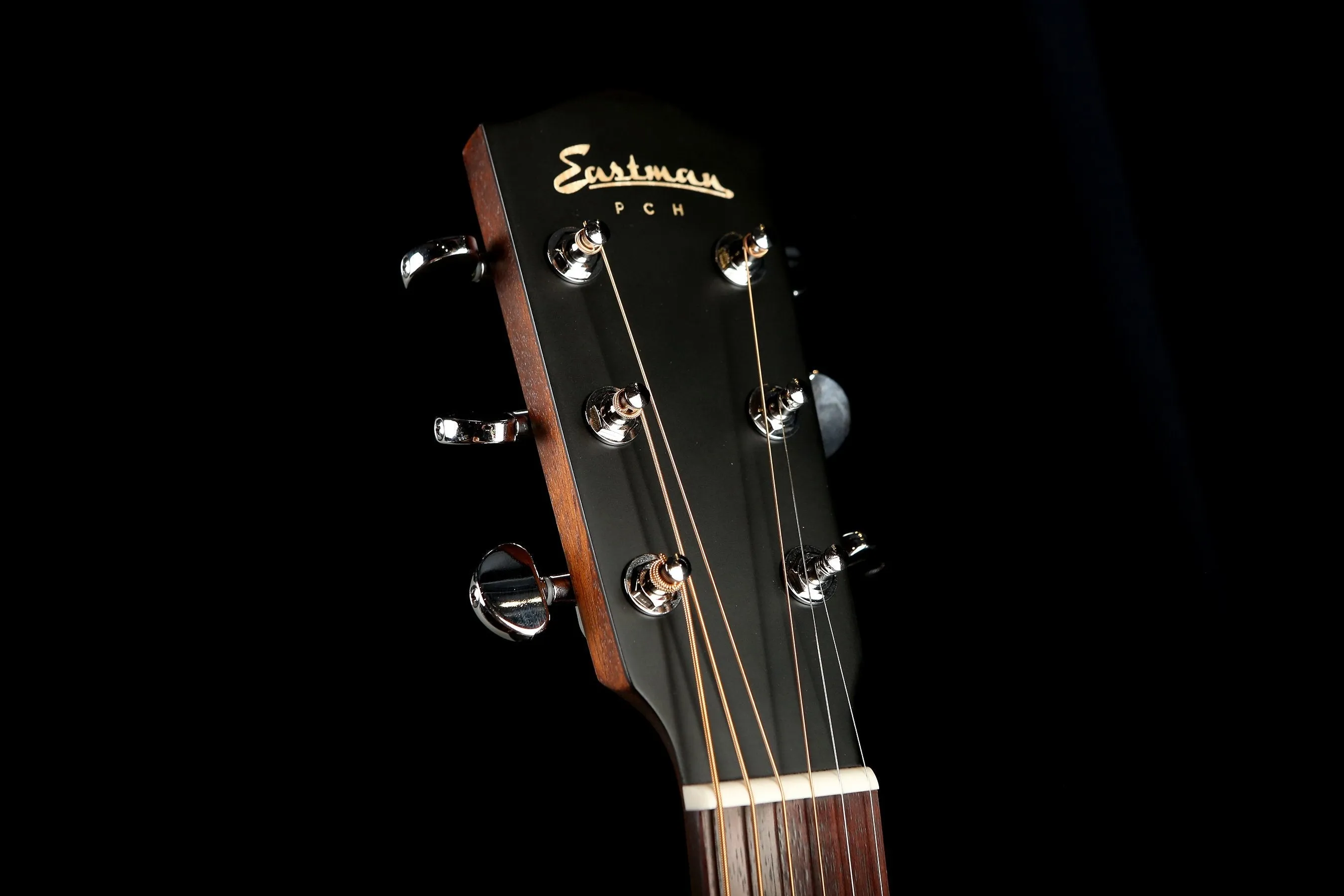 Eastman PCH2-GACE-CLA Grand Auditorium 'Classic Finish' Acoustic Guitar