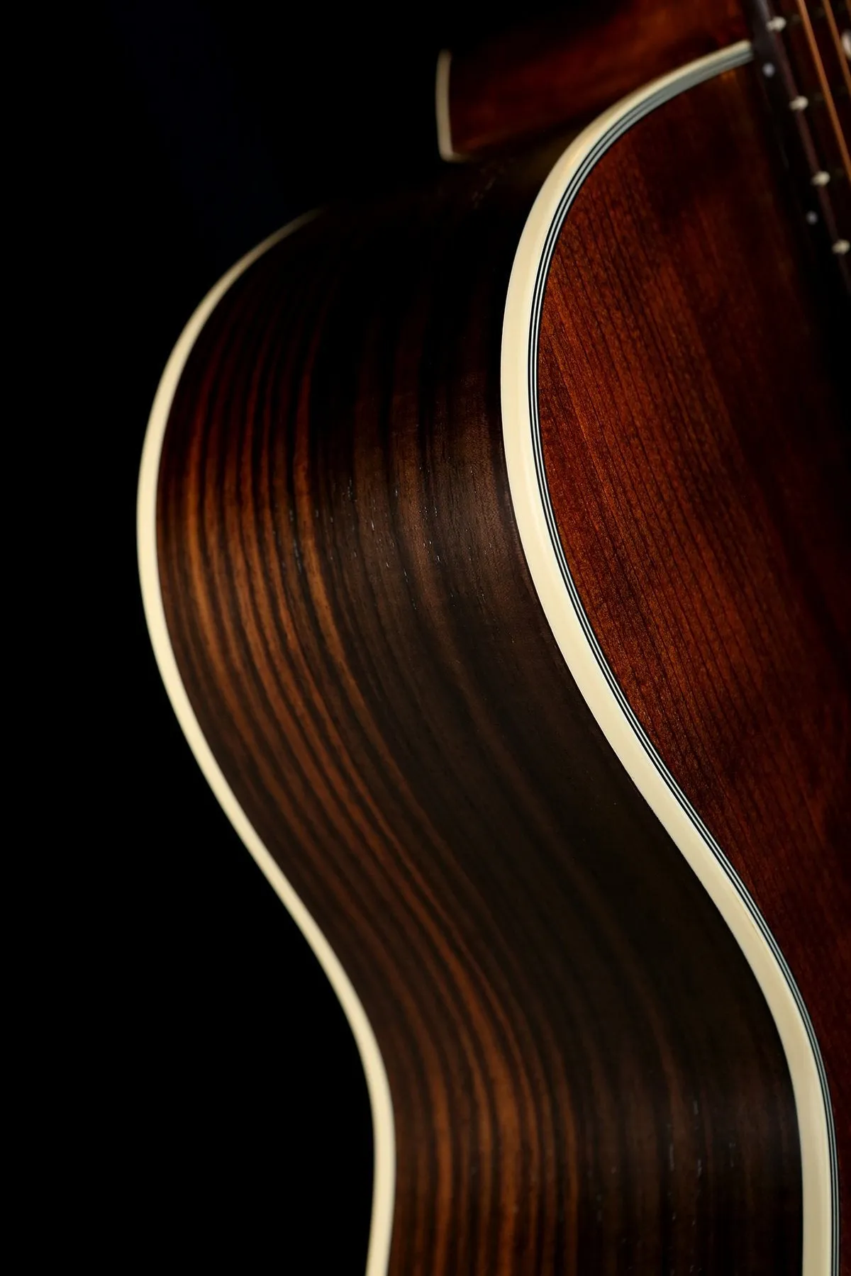 Eastman PCH2-GACE-CLA Grand Auditorium 'Classic Finish' Acoustic Guitar
