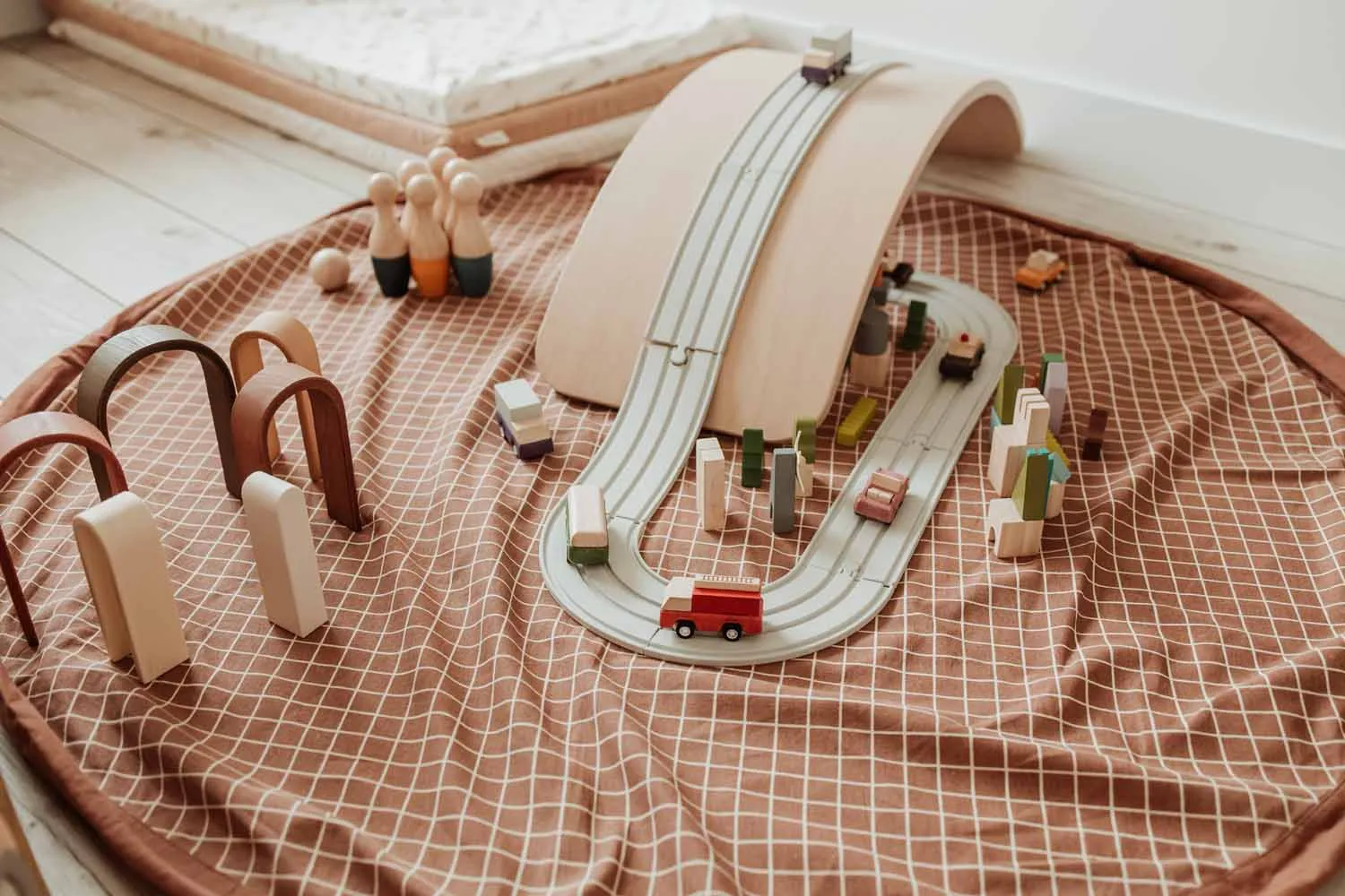 Grid Storage Play Mat