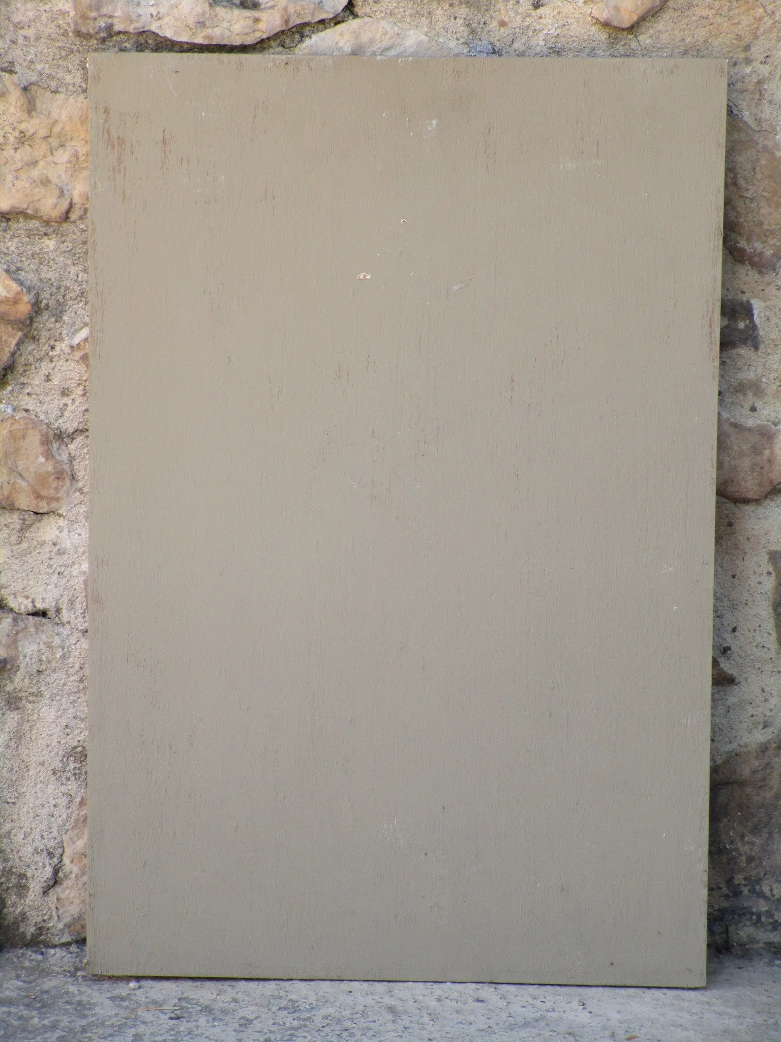 Henri II walnut panel – cream with floral motifs
